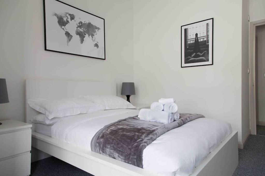Stunning 2 Bed Apartment With Sea Views, Penzance Buitenkant foto